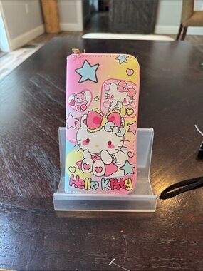 Hello kitty stars and hearts zip around wallet